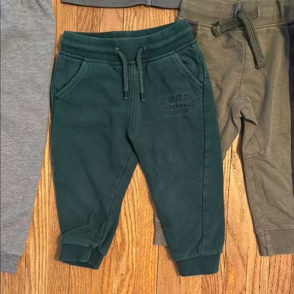 Assorted Baby Clothing Set - Picture 6 of 16